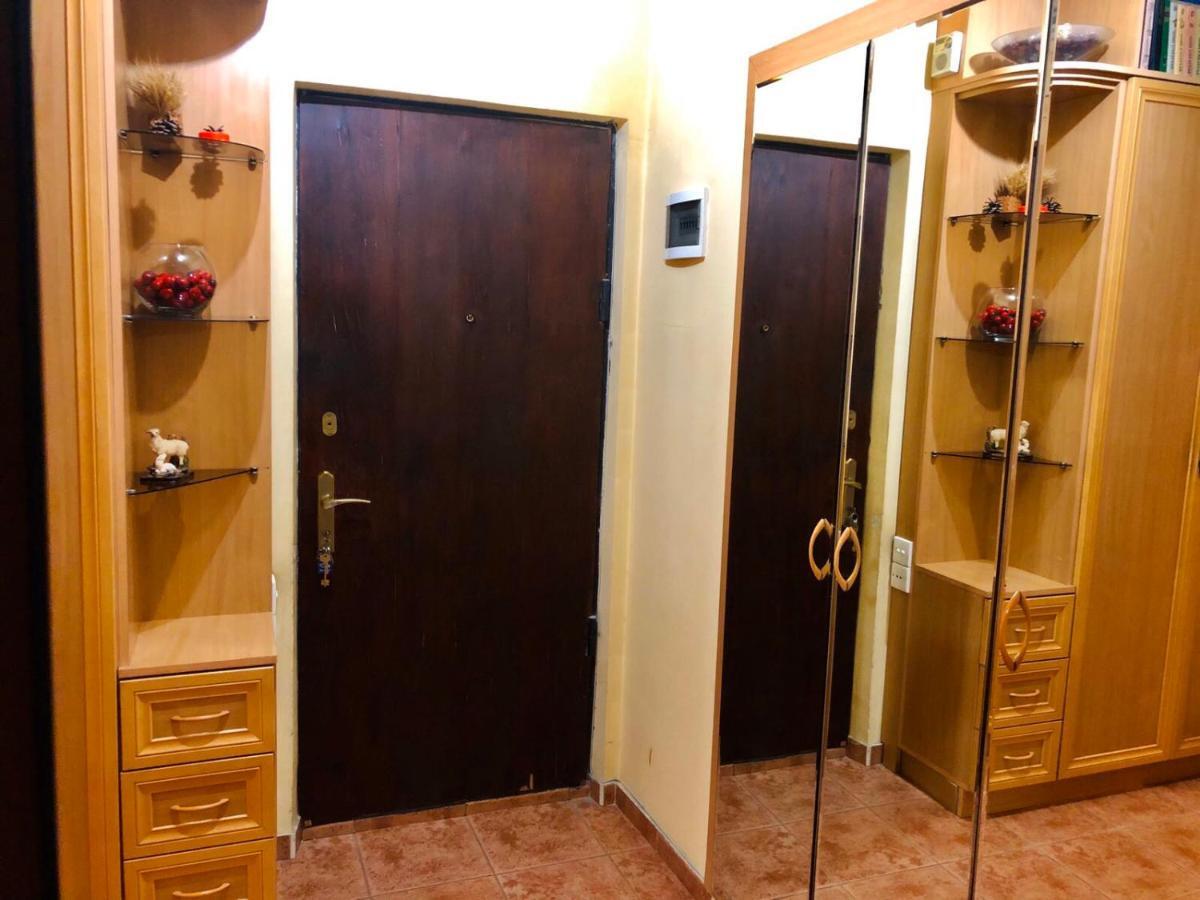 Republic Square Apartment Yerevan Exterior photo